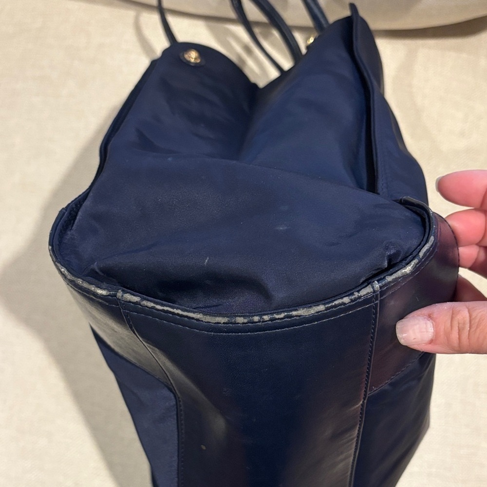 Tory Burch Navy Tote Bag with Logo - Picture 4 of 14